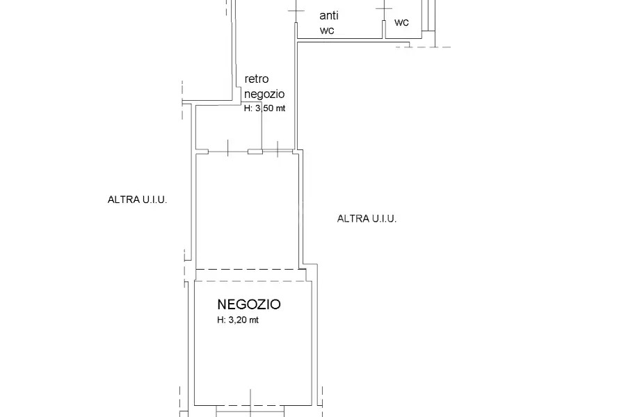Negozio in affitto di 35 mq a €690 (rif. 7/2025)