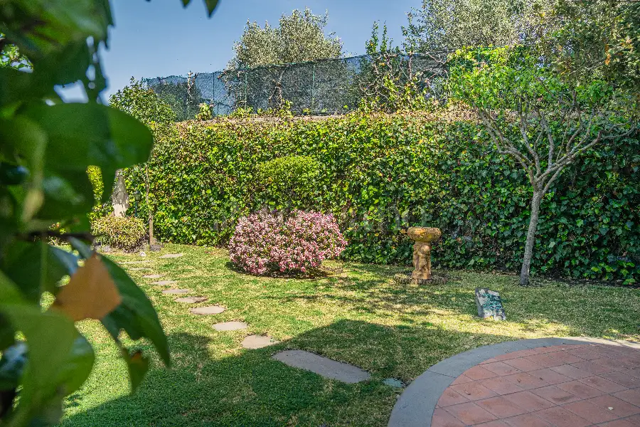 Villa in vendita di 630 mq a €785.000 (rif. 76/2026)