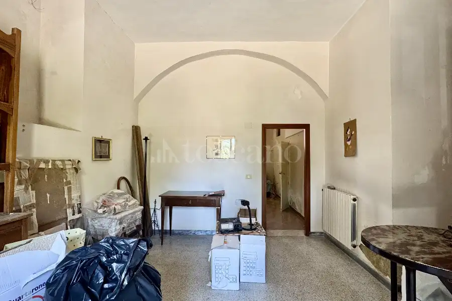 Villa in vendita di 433 mq a €350.000 (rif. 117/2025)