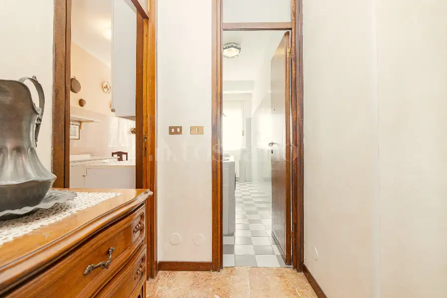 Casa in vendita di 180 mq a €1.395.000 (rif. 32/2026)