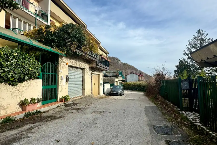Villa in vendita di 300 mq a €350.000 (rif. 97/2025)