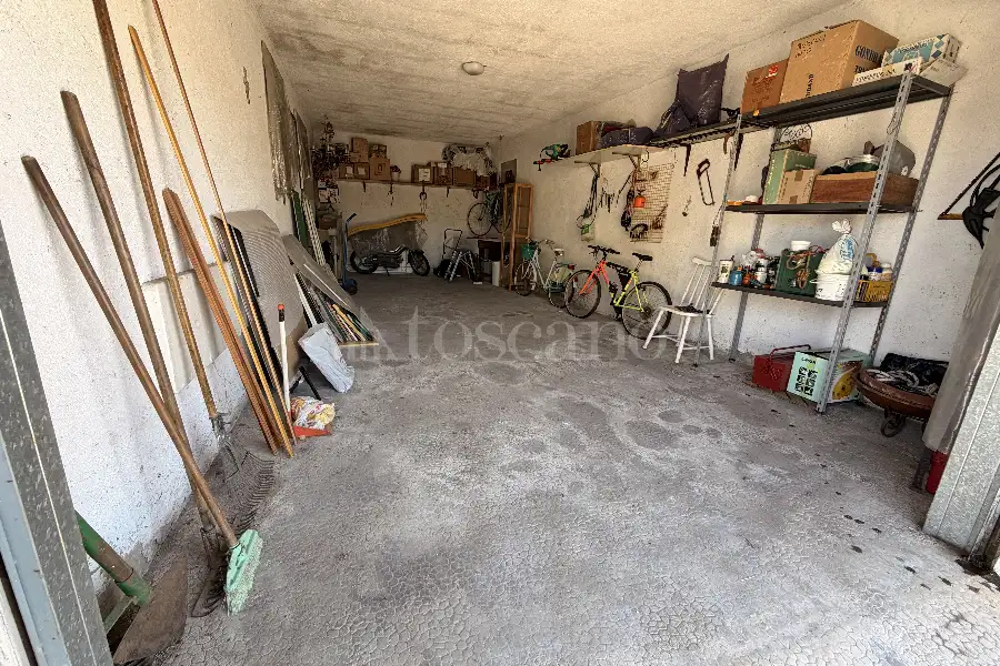 Box in vendita di 38 mq a €25.000 (rif. 28/2026)
