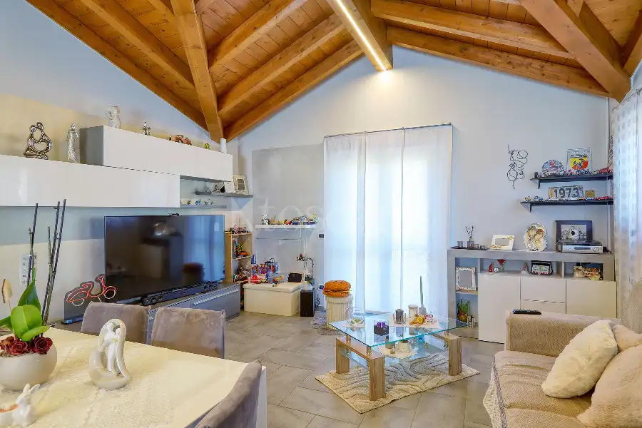 Casa in vendita di 100 mq a €265.000 (rif. 140/2026)