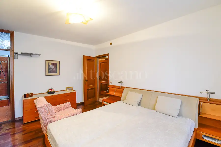 Casa Indipendente in vendita di 350 mq a €510.000 (rif. 50/2025)