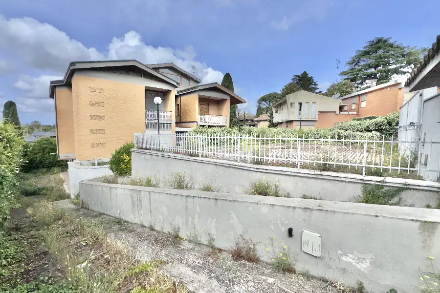 Villa in vendita di 800 mq a €1.069.000 (rif. 56/2024)