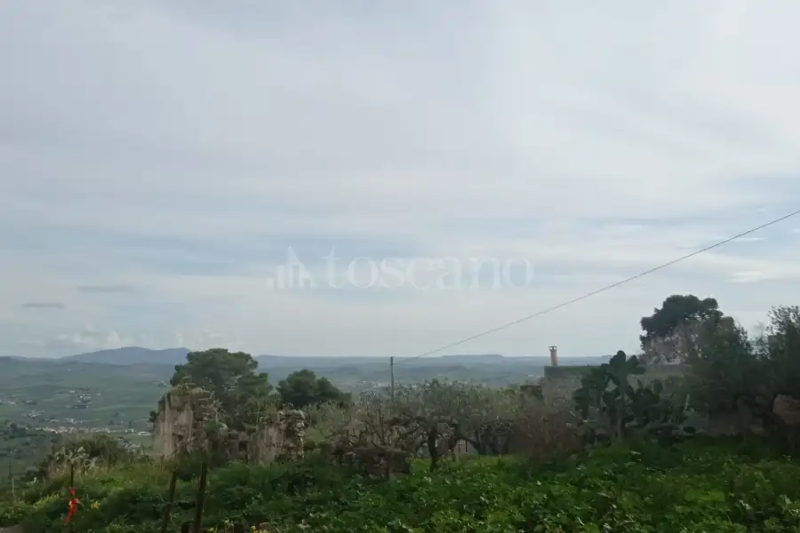 Casa Indipendente in vendita di 240 mq a €50.000 (rif. 5/2025)
