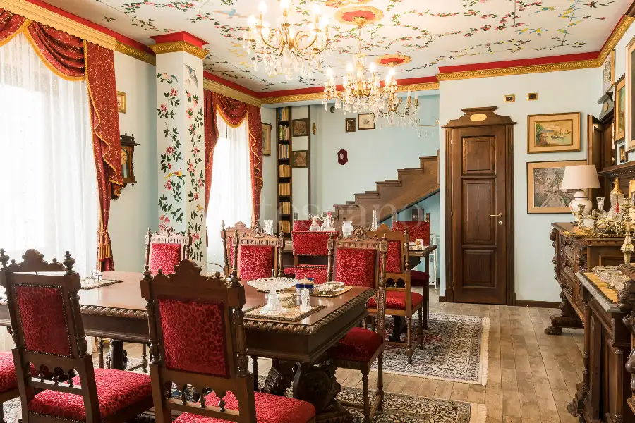 Villa in vendita di 400 mq a €699.000 (rif. 166/2023)
