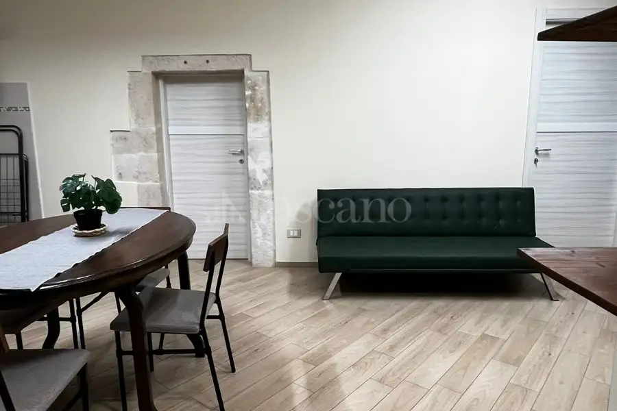 Casa in affitto di 110 mq a €900 (rif. 30/2026)