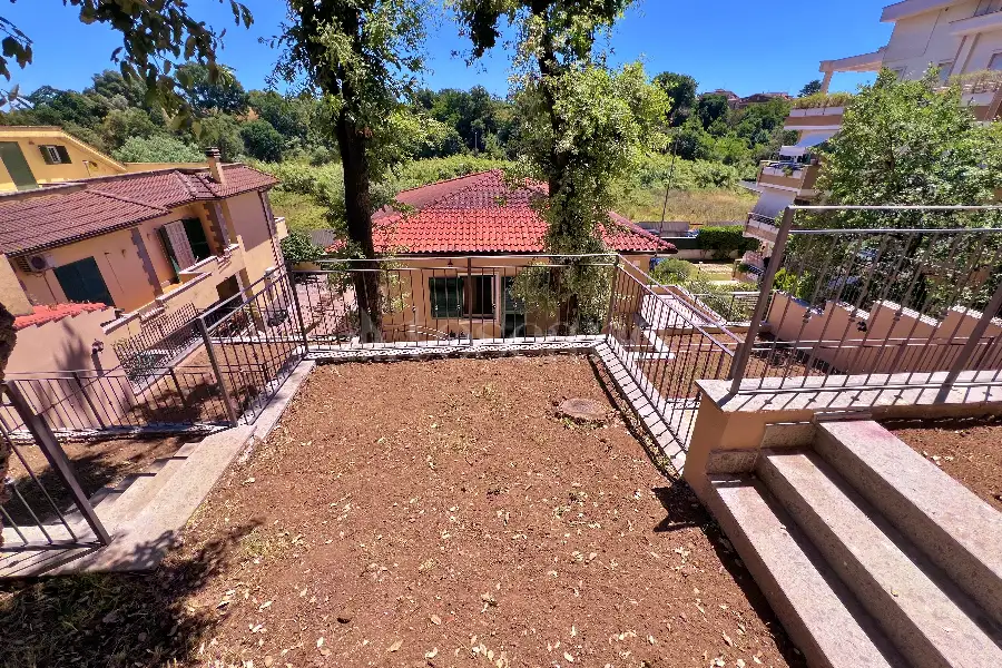 Casa Indipendente in vendita di 130 mq a €355.000 (rif. 12/2026)