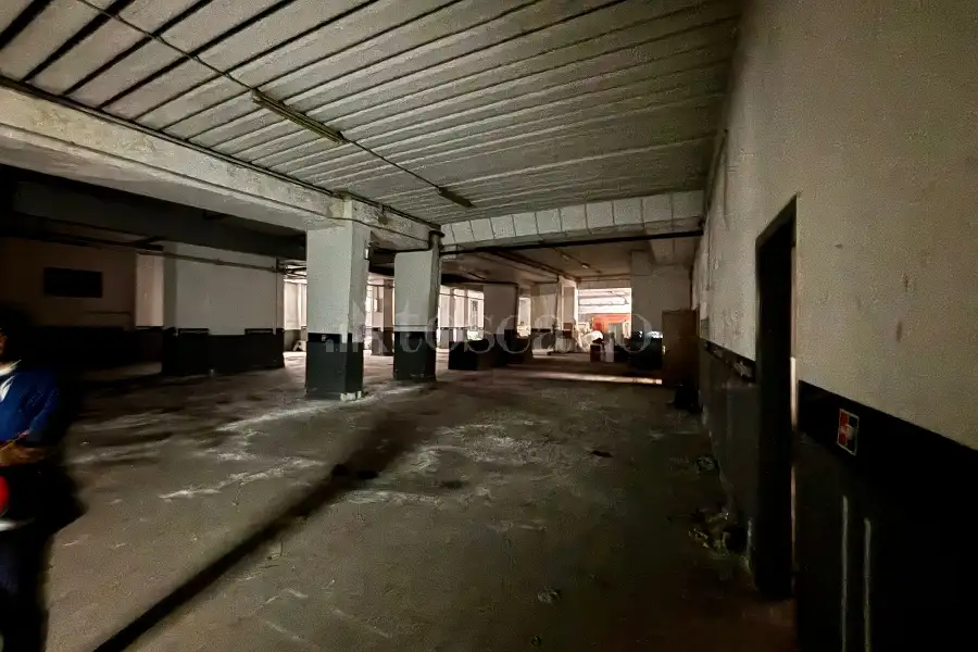 Magazzino in vendita di 1.000 mq a €289.000 (rif. 76/2026)