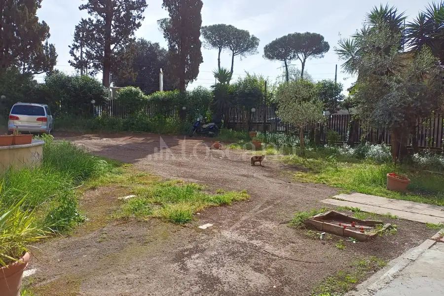 Magazzino in vendita di 42 mq a €98.000 (rif. 4/2026)