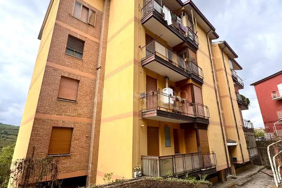 Casa in vendita di 80 mq a €25.000 (rif. 159/2026)
