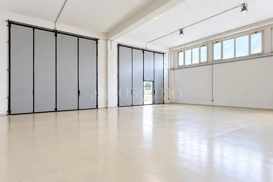 Capannone in vendita di 250 mq a €270.000 (rif. 212/2026)