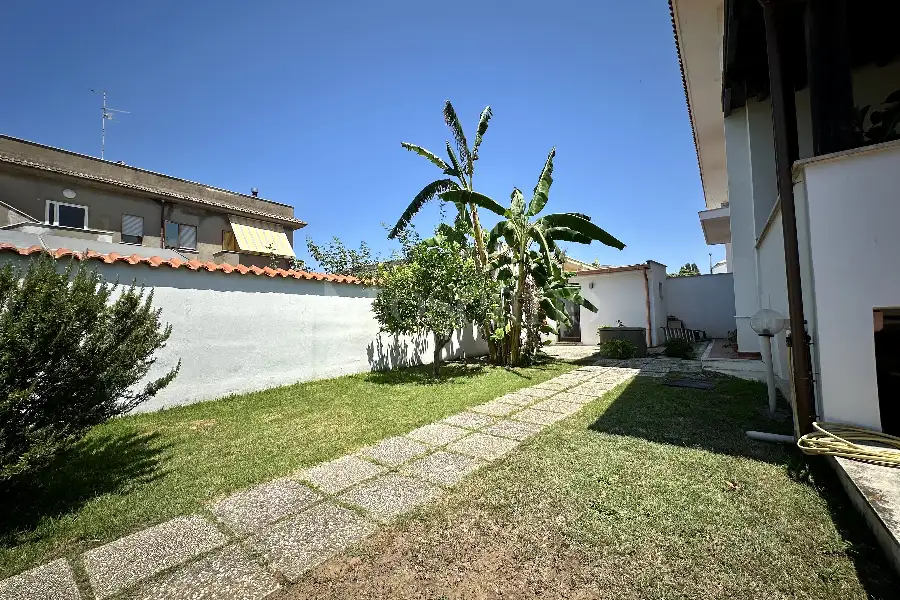 Villa Bifamiliare in vendita di 175 mq a €379.000 (rif. 67/2026)