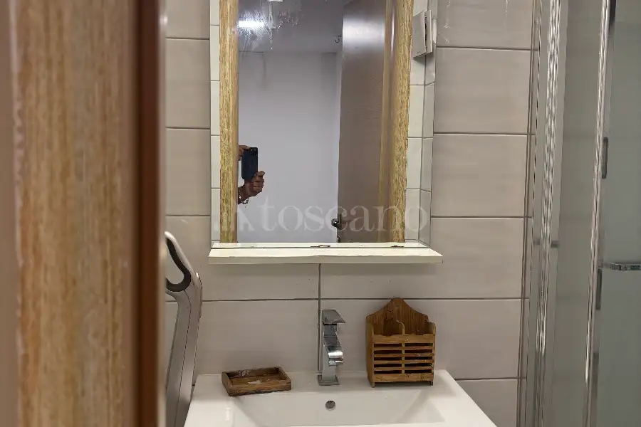 Negozio in affitto di 30 mq a €550 (rif. 13/2026)