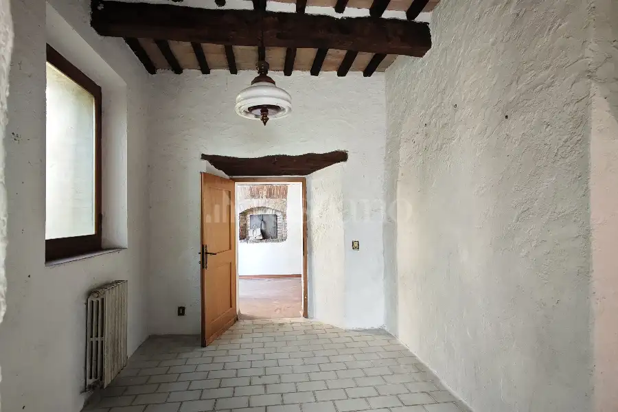 Casa in vendita di 400 mq a €650.000 (rif. 26/2025)