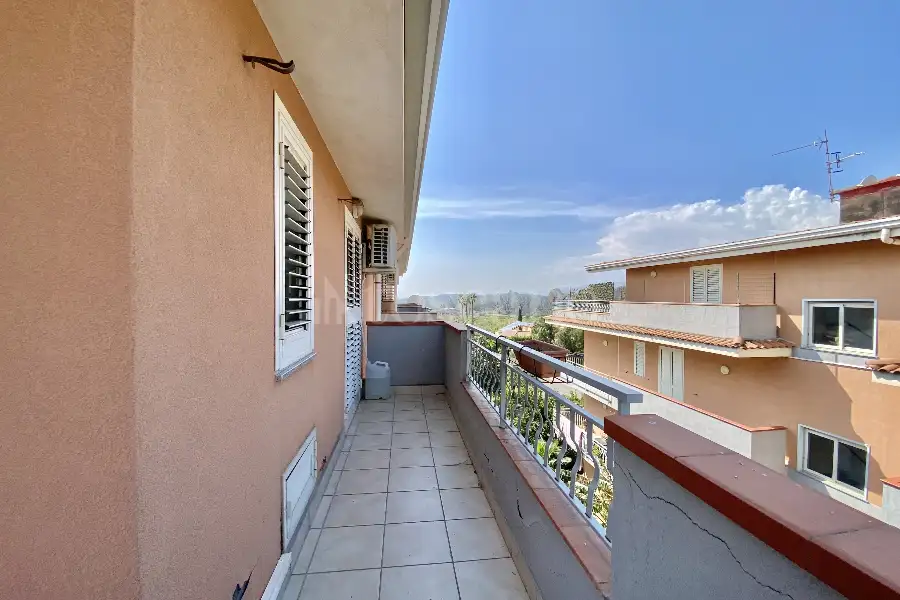 Attico in vendita di 173 mq a €315.000 (rif. 14/2026)