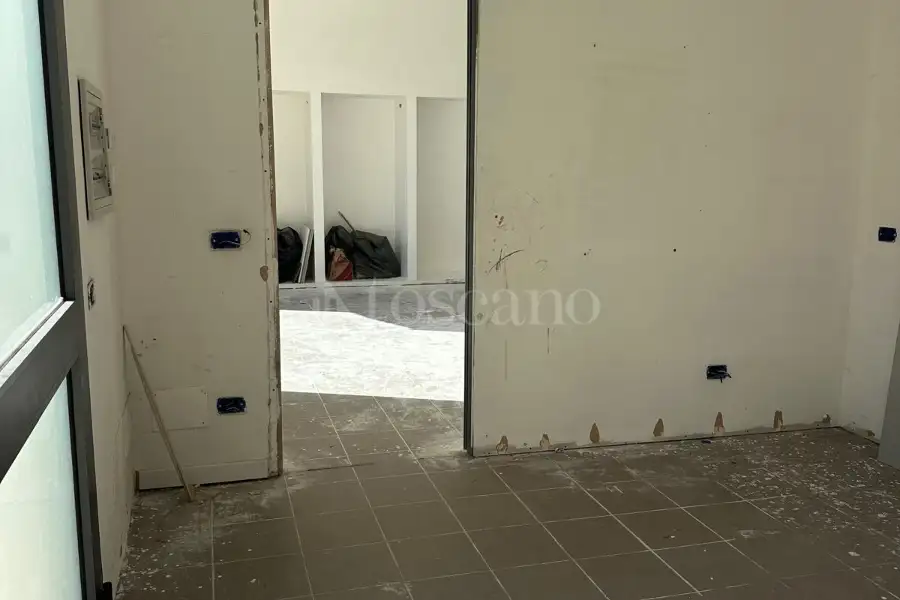 Negozio in vendita di 318 mq a €500.000 (rif. 29/2025)