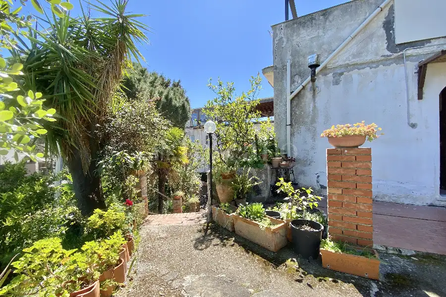 Casa Indipendente in vendita di 158 mq a €865.000 (rif. 20/2026)