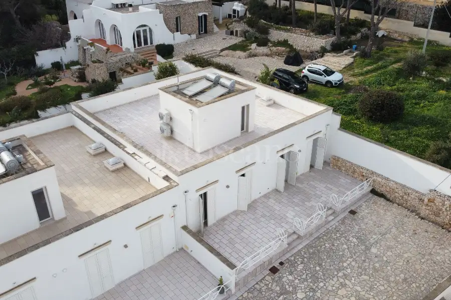 Villa Bifamiliare in vendita di 240 mq a €477.000 (rif. 2/2025)