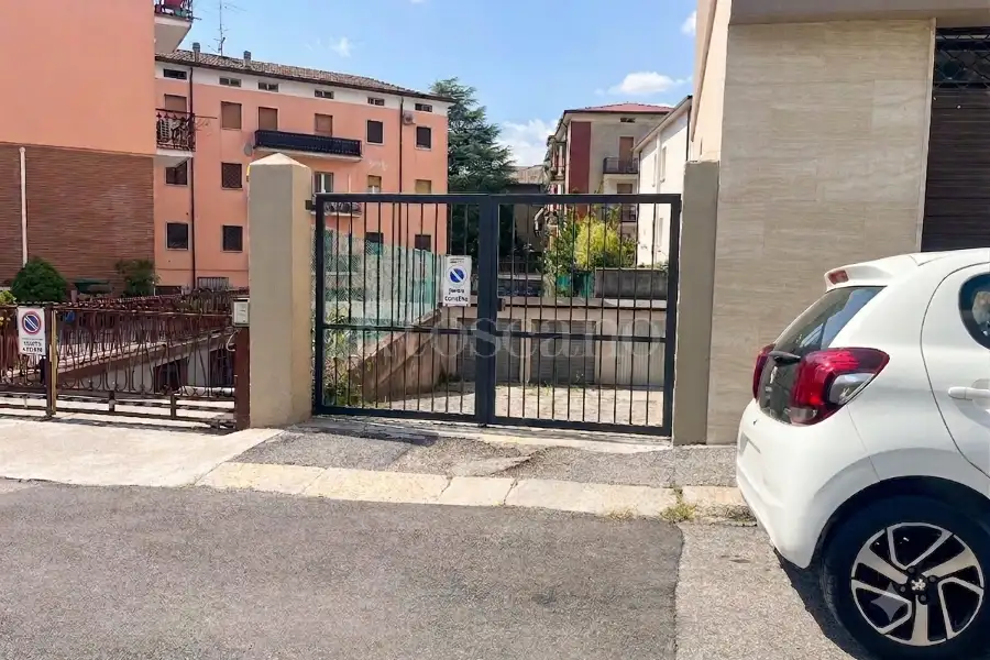 Magazzino in vendita di 111 mq a €79.000 (rif. 14/2026)