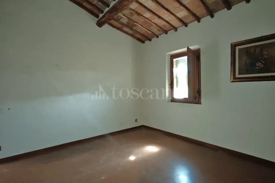 Casa in vendita di 400 mq a €650.000 (rif. 26/2025)