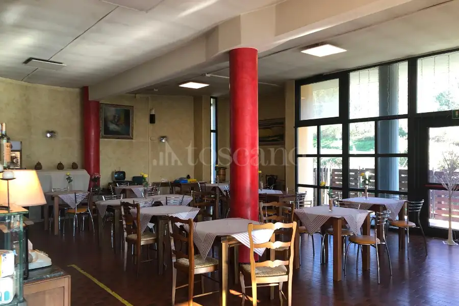 Attività Commerciale in vendita di 1.300 mq a €500.000 (rif. 51/2025)