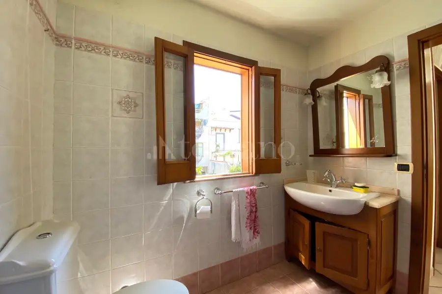 Casa in vendita di 260 mq a €230.000 (rif. 48/2026)