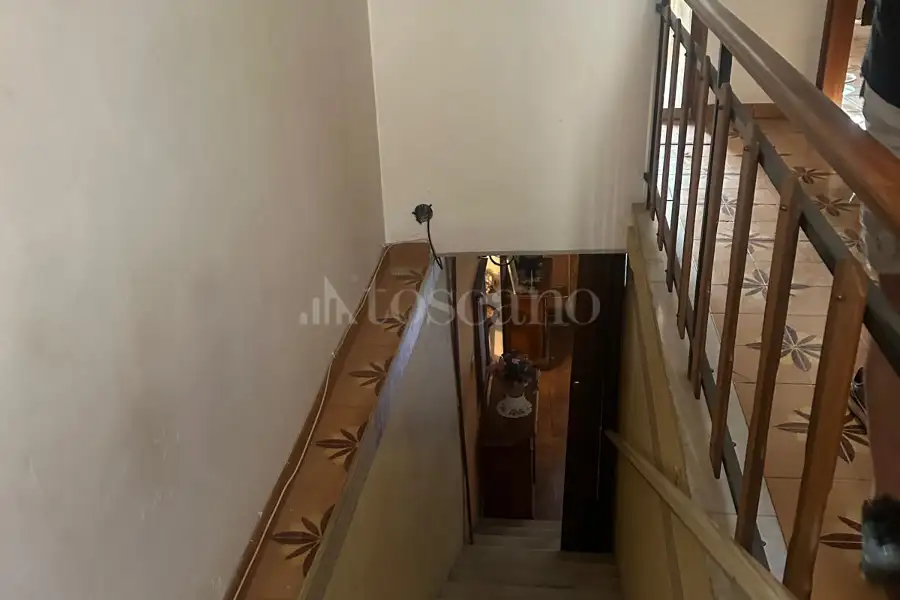 Casa Indipendente in vendita di 222 mq trattativa riservata (rif. 110/2025)