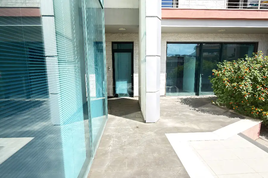 Ufficio in vendita di 175 mq a €395.000 (rif. 36/2026)