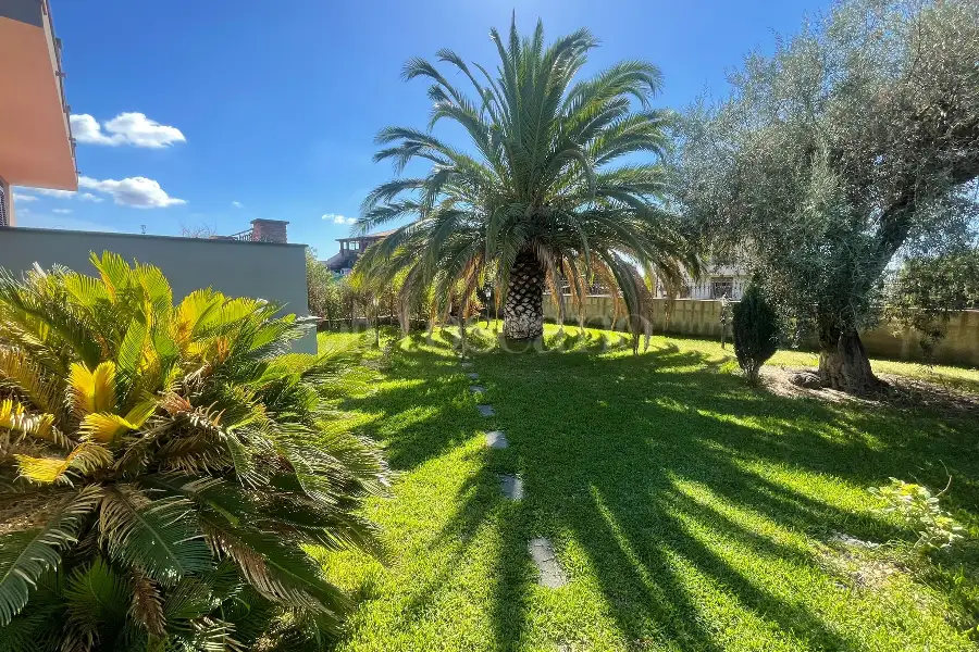 Villa in vendita di 270 mq a €470.000 (rif. 135/2024)
