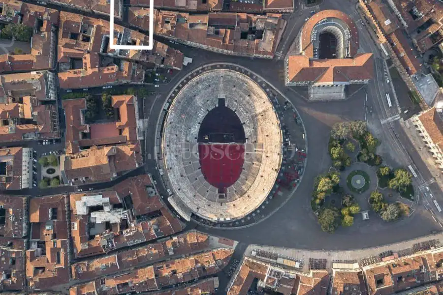 Casa in vendita di 400 mq a €2.500.000 (rif. 21/2025)