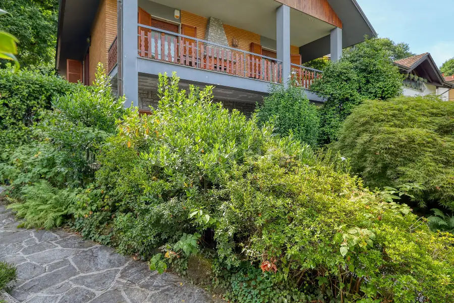 Villa in vendita di 240 mq a €750.000 (rif. 179/2026)