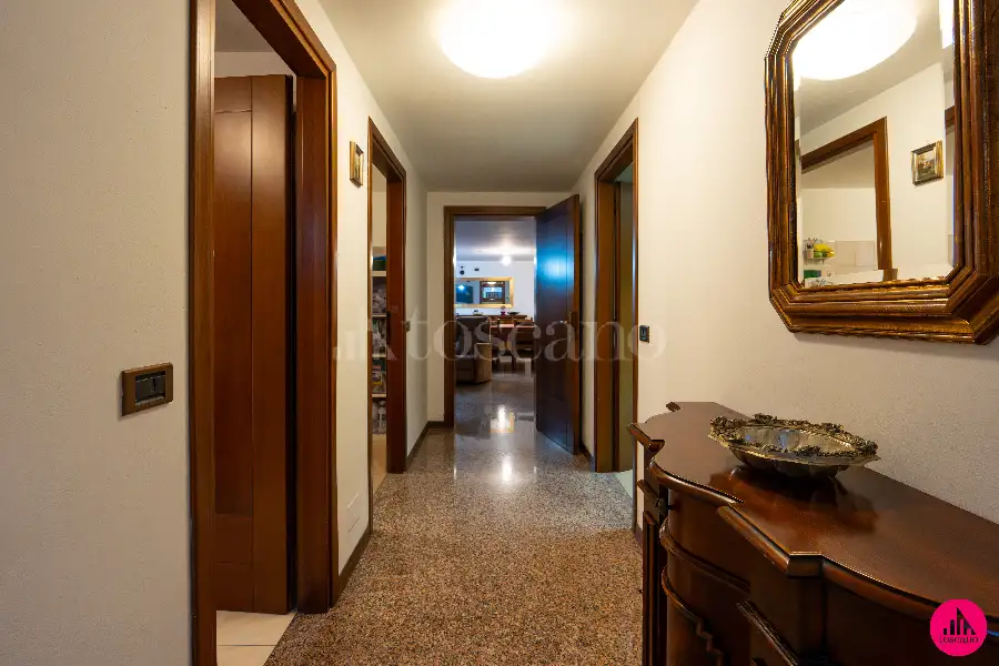 Villino a Schiera in vendita di 228 mq a €395.000 (rif. 177/2026)