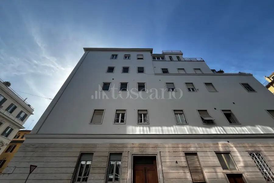 Ufficio in vendita di 314 mq a €1.950.000 (rif. 43/2026)