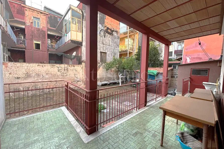 Palazzo in vendita di 270 mq a €430.000 (rif. 166/2025)