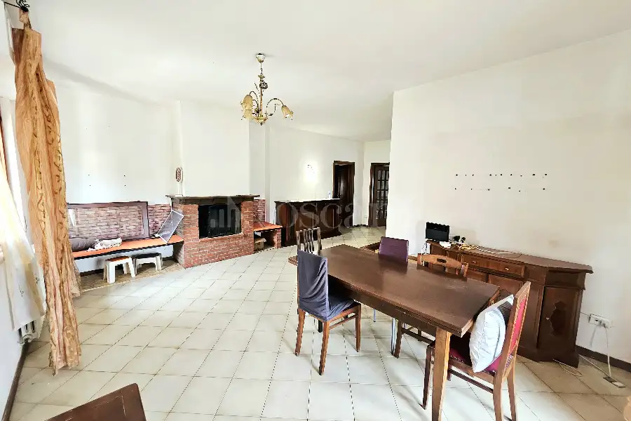 Casa Indipendente in vendita di 180 mq a €235.000 (rif. 25/2026)