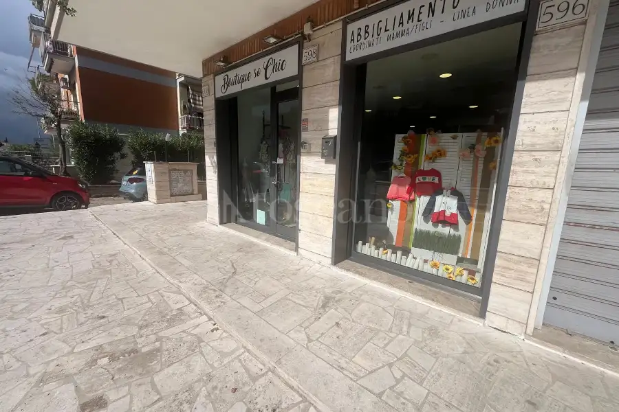 Negozio in vendita di 50 mq a €159.000 (rif. 19/2024)