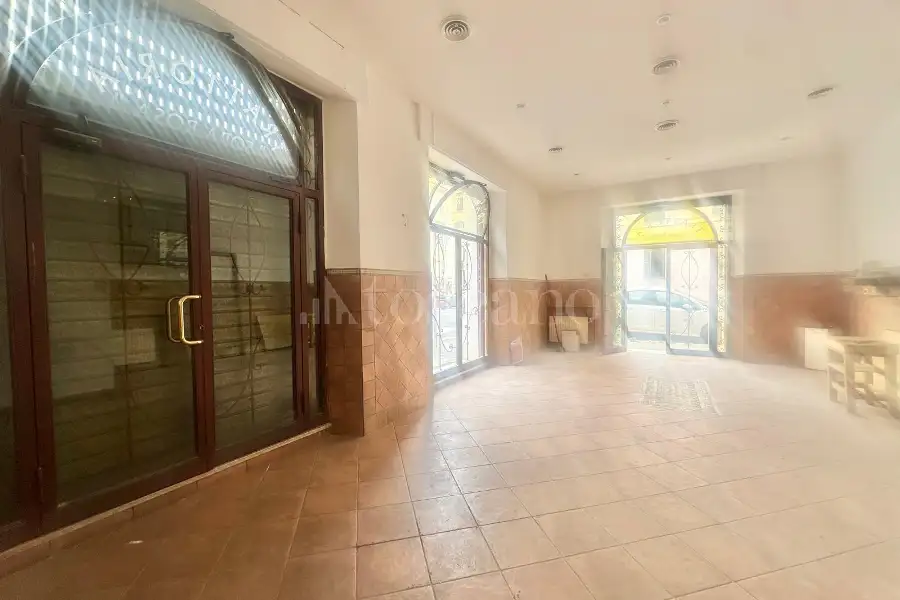 Negozio in vendita di 50 mq a €189.000 (rif. 7/2026)