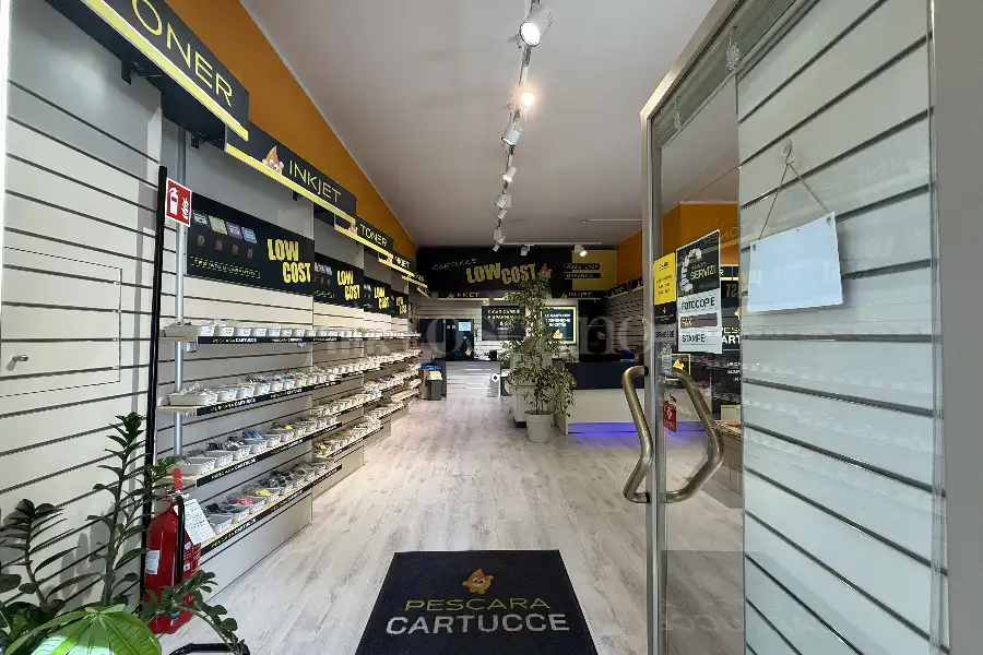 Negozio in vendita di 75 mq a €140.000 (rif. 21/2025)