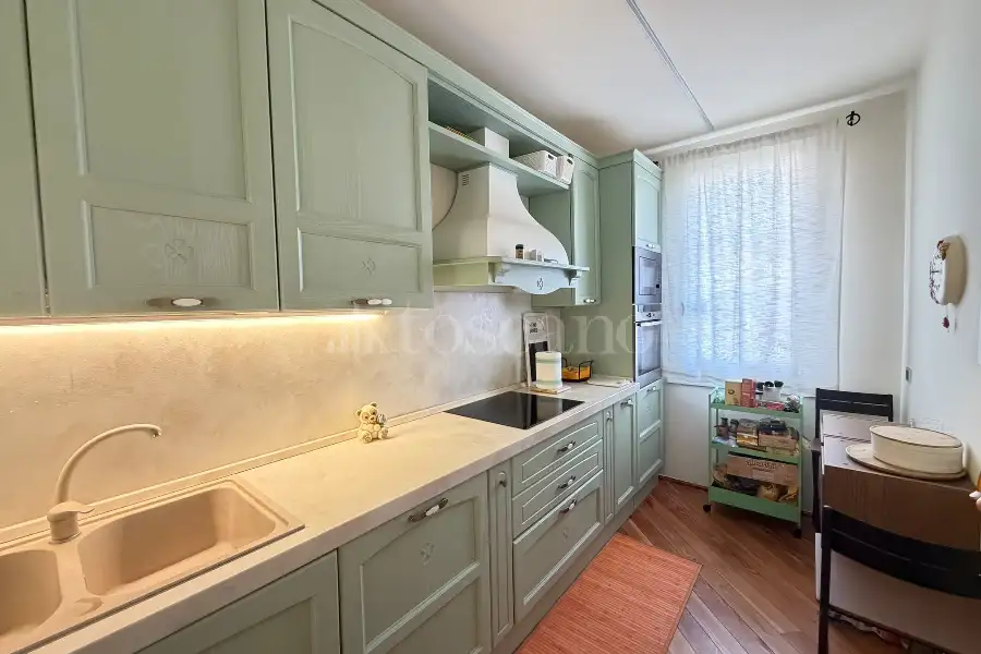 Casa Indipendente in vendita di 200 mq a €570.000 (rif. 32/2026)