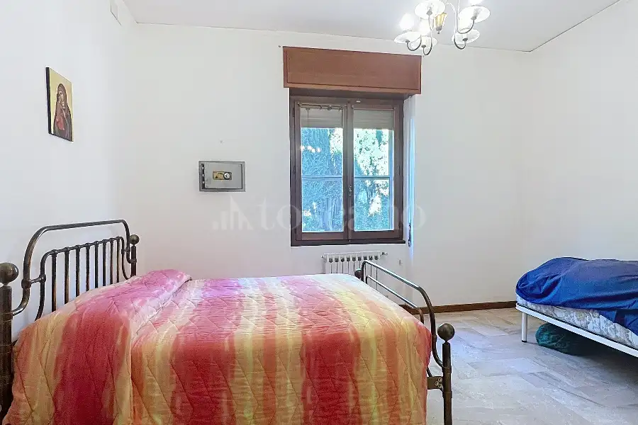 Villa in vendita di 630 mq a €670.000 (rif. 195/2025)
