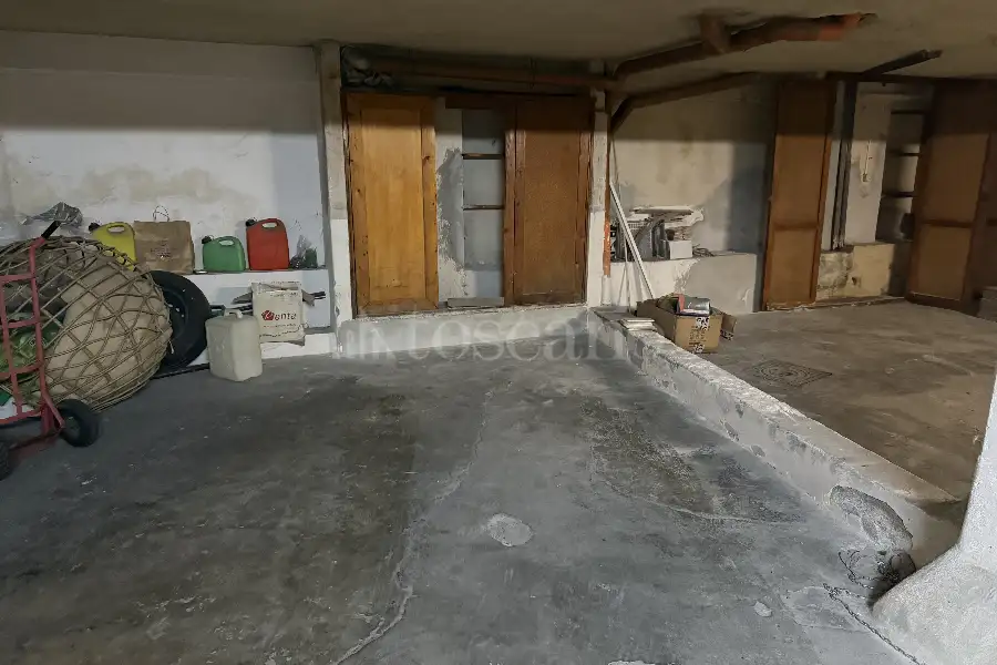 Posto Auto in vendita di 12 mq a €14.000 (rif. 250/2025)