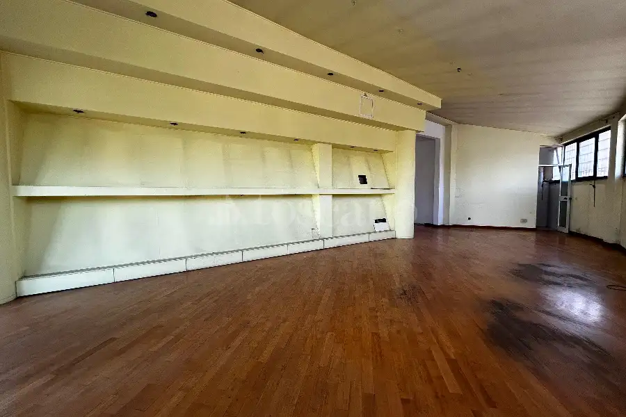 Negozio in vendita di 80 mq a €149.000 (rif. 18/2025)