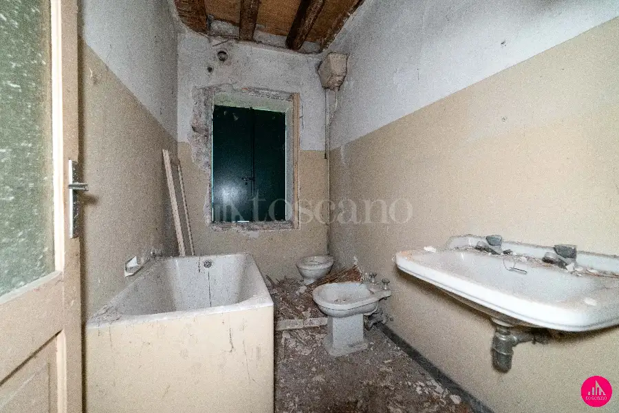 Villa in vendita di 220 mq a €380.000 (rif. 188/2025)
