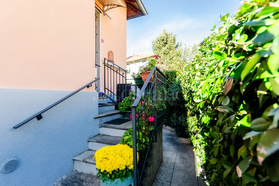 Villa in vendita di 240 mq a €1.180.000 (rif. 20/2025)