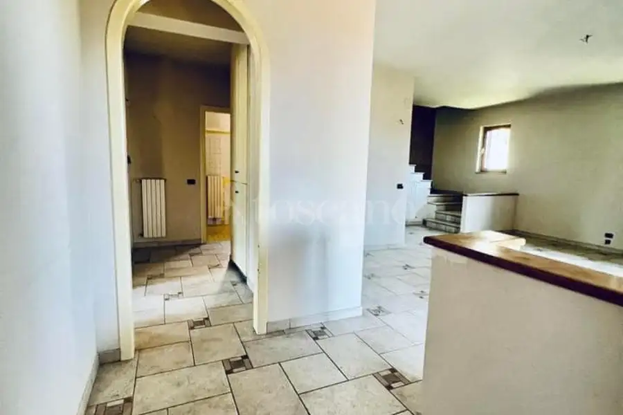 Villa in vendita di 280 mq a €275.000 (rif. 115/2026)