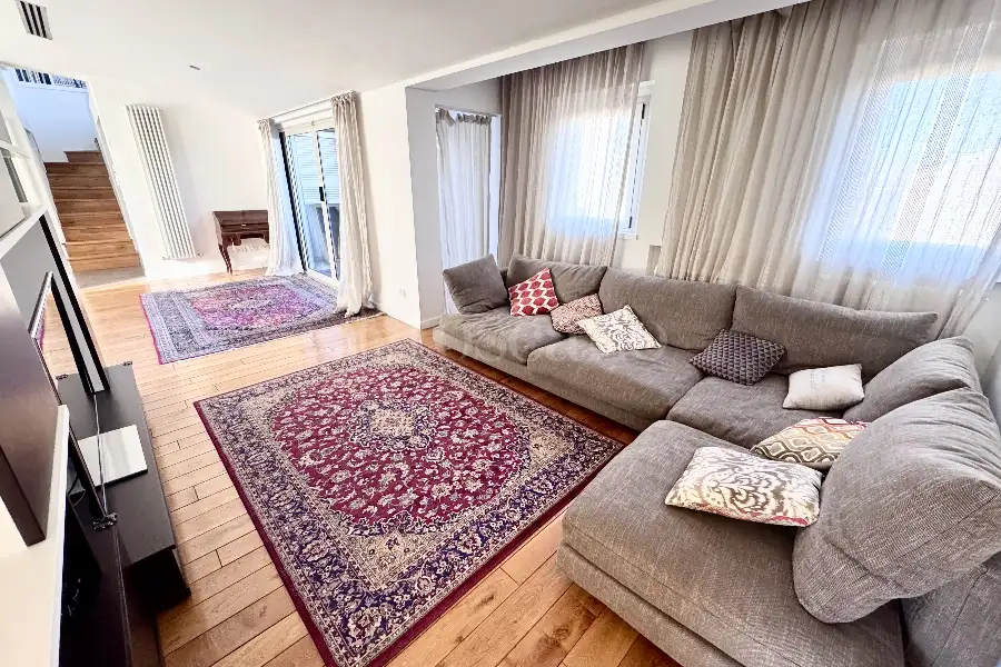 Casa in affitto di 145 mq a €3.000 (rif. 159/2025)