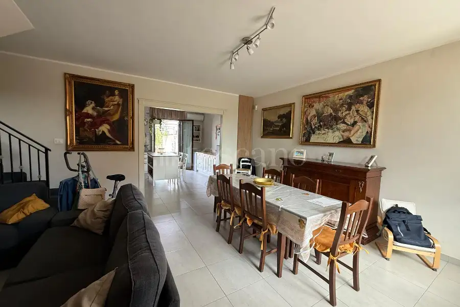 Villino a Schiera in vendita di 153 mq a €295.000 (rif. 99/2026)