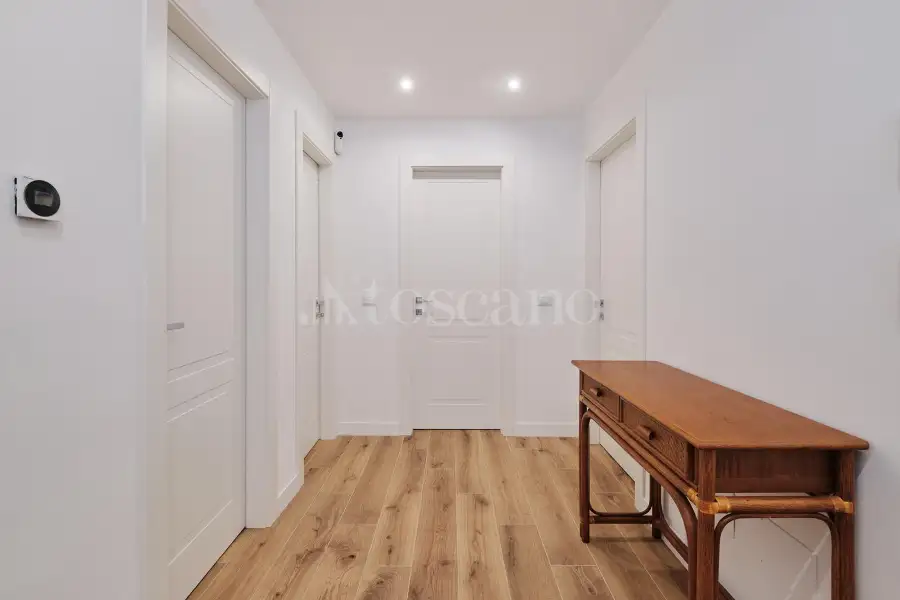Villa in vendita di 259 mq a €1.100.000 (rif. 2/2026)